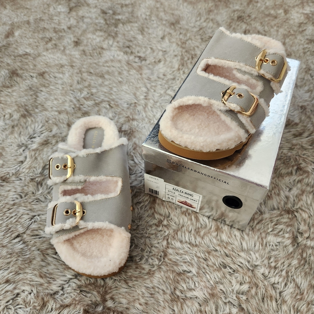 Azalea Wang Tresor Sandals In‎ Gray With Gold Hardware New In Box